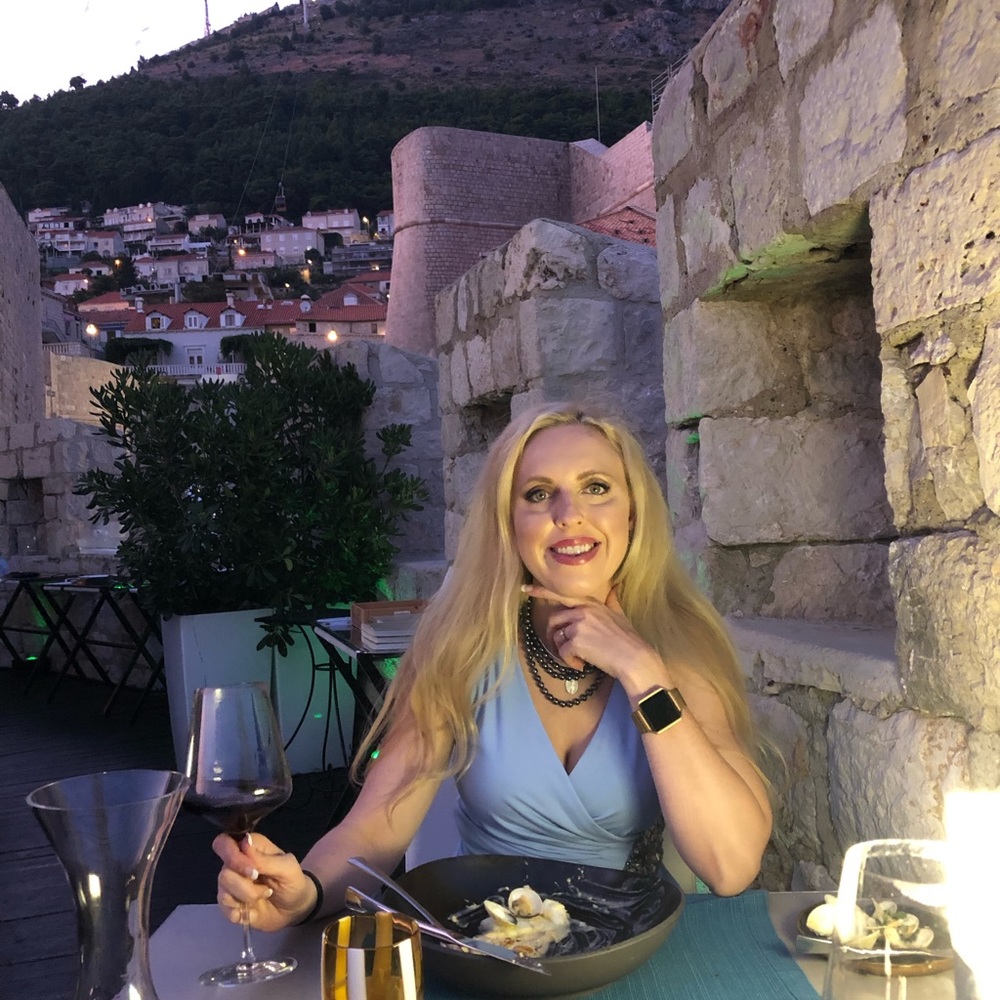 Meet Your Posher! - Picture 10 of 12